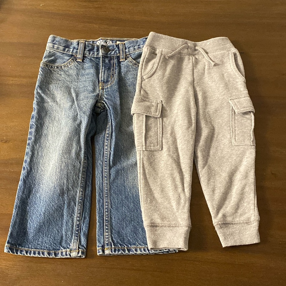 (2) 2T Pants :: Garanimals Cargo Gray Joggers & B’gosh Adjustable Classic Jeans